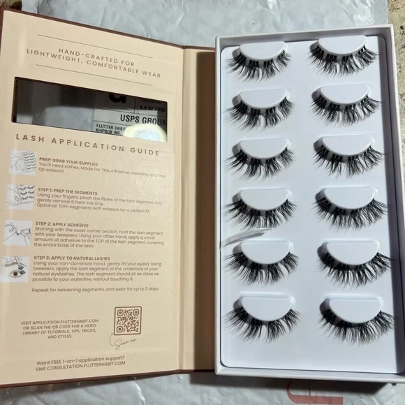 Flutterhabit lashes - Picture 2 of 7